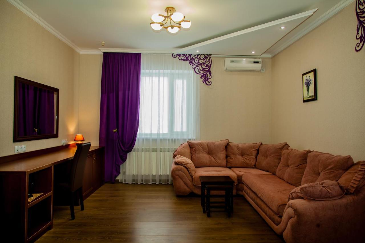 Sn Hotel Starokostyantyniv 外观 照片