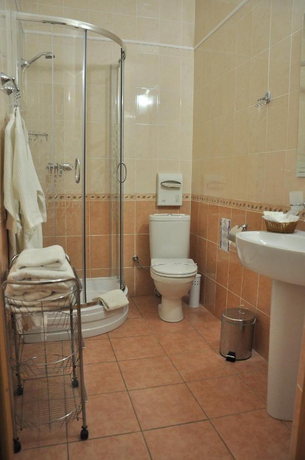 Sn Hotel Starokostyantyniv 外观 照片