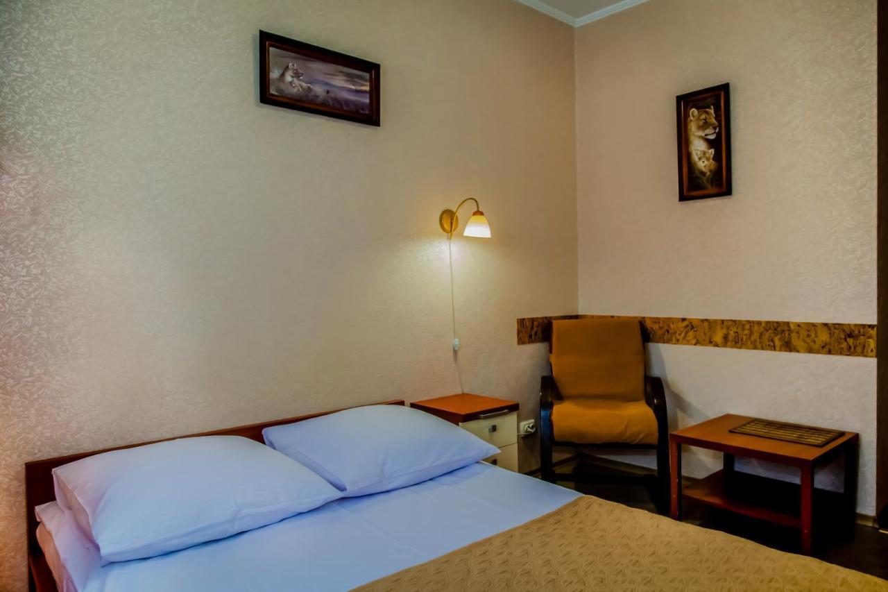 Sn Hotel Starokostyantyniv 外观 照片